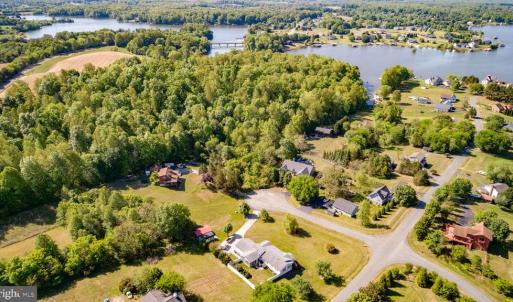 Photo #11 of 6000 DERRICK CIR, MINERAL, VA 0.9 acres