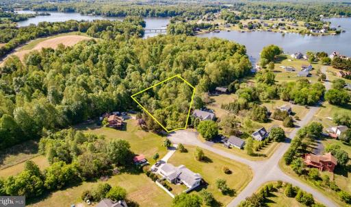 Photo #1 of 6000 DERRICK CIR, MINERAL, VA 0.9 acres
