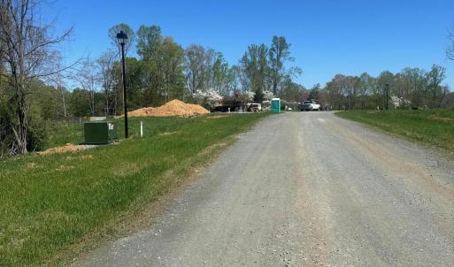 76590550697__3E24C817-C3E6-4699-98E9-C15