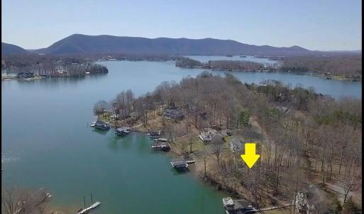 Lot 6 with Mountains and highlighted Arr