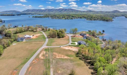 06-DJI_20250415215725_0005_D