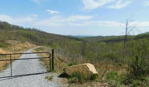 Right of Gate - 50 acres