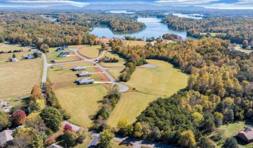 08-DJI_20231024124916_0008_D_MIB