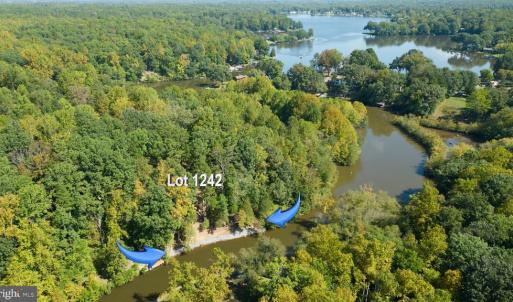 Photo #7 of 1242 LAKESHORE DR, LOUISA, VA 0.6 acres