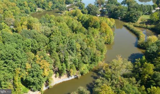 Photo #29 of 1242 LAKESHORE DR, LOUISA, VA 0.6 acres