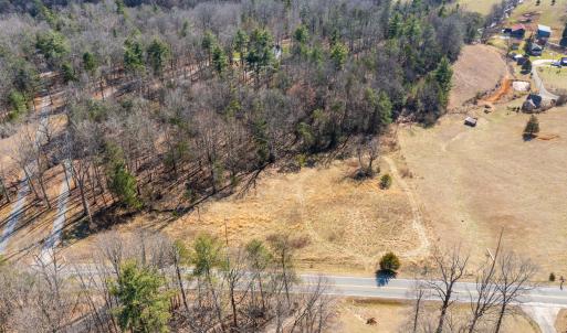 Great homesite offering privacy