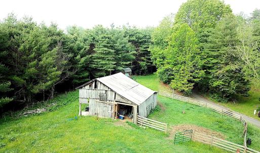 Barn