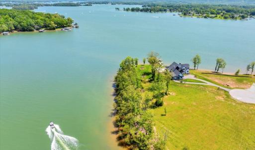 06-DJI_20250516215610_0007_D