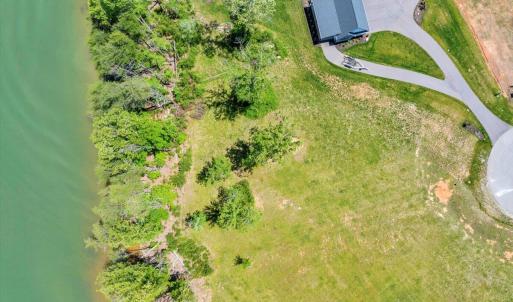 08-DJI_20250516215642_0010_D