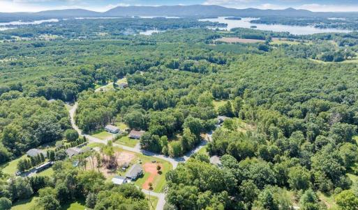 28-DJI_20250620084646_0027_D_MIB