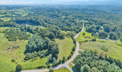 10-DJI_20250804110434_0073