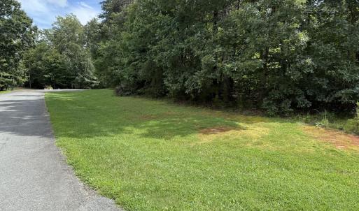Woods Edge Frontage