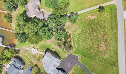 12-DJI_20250818122705_0086_D