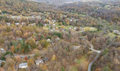 08-Carriage Hills DR_08
