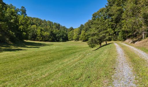 11 DJI_20250910151709_0153_D