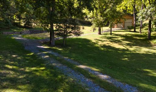 7 DJI_20250910152207_0162_D