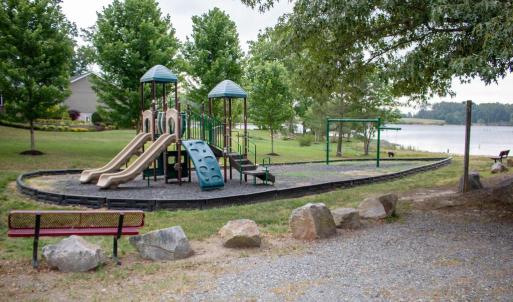 Photo #2 of 5 OAK HAVEN DR, MINERAL, VA 1.6 acres