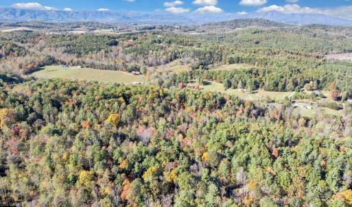 DJI_20251023033901_0240_D