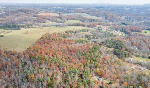 09-DJI_20251108002047_0010_D