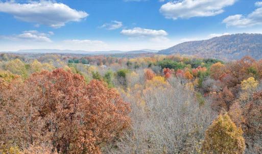 21-DJI_20251108002733_0024_D