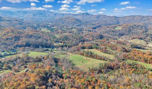 32-DJI_20251103153000_0022_D