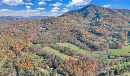 22-DJI_20251103152713_0012_D