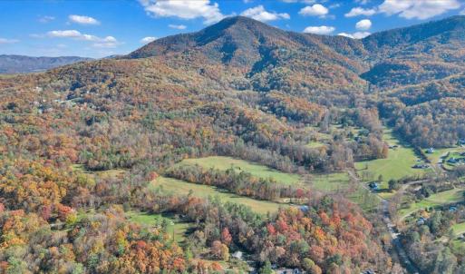 23-DJI_20251103152729_0013_D