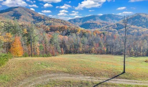 61-DJI_20251103154203_0053_D