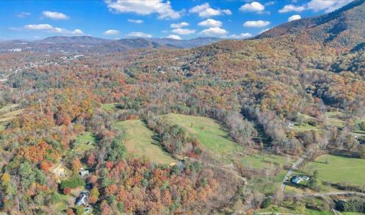 21-DJI_20251103152649_0011_D