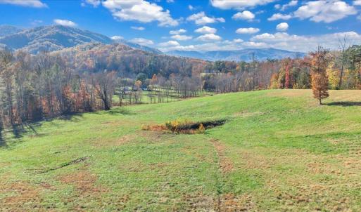 64-DJI_20251103154245_0056_D