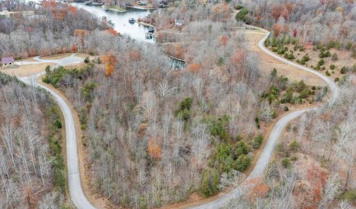 01-DJI_20251118142804_0182