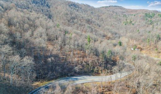 33-DJI_20251119132725_0036_D