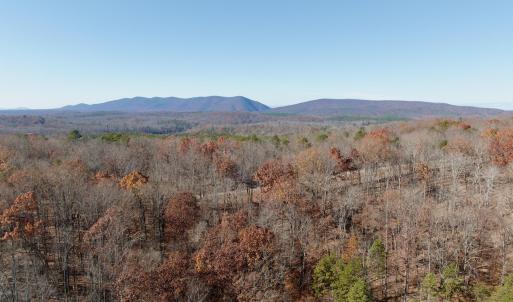 LEESVILLE - 21