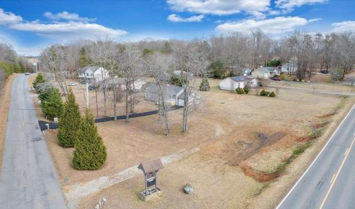 Corner LOt Strawberry Banks