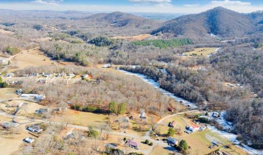 02-DJI_20251216020422_0131_D