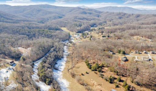 04-DJI_20251216020655_0135_D