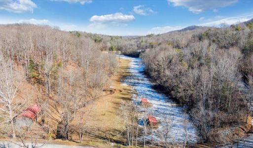 09-DJI_20251216021038_0145_D