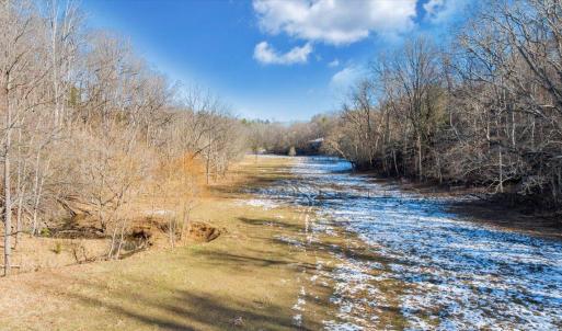 14-DJI_20251216021514_0156_D