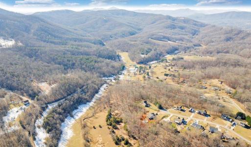 03-DJI_20251216020622_0134_D