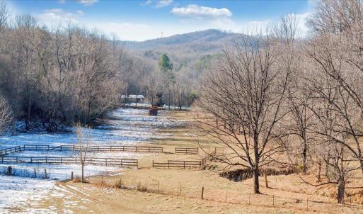 19-DJI_20251216021923_0166_D