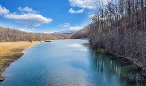 08-DJI_20241203112002_0002_D_MIB