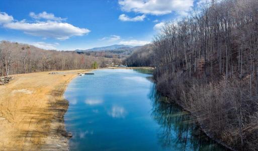 11-DJI_20241203113030_0020_D_MIB