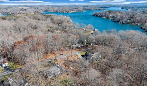 Lot 8, Leeward Drive