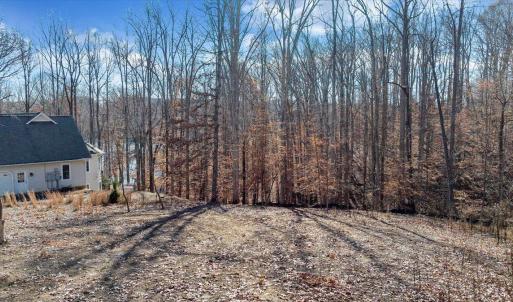 Lot 8, Leeward Drive