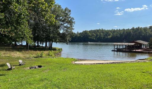 4-Community Area-Beach, Day Docks & Ente