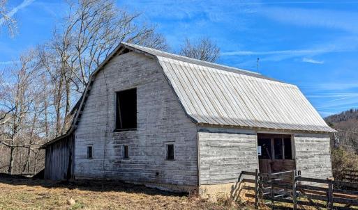 PXL_20241113_174646065.PORTRAIT.ORIGINAL