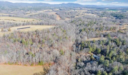 02-DJI_20260112234706_0199_D