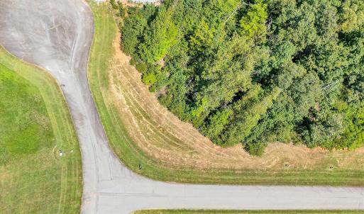 04-DJI_20250825130533_0335