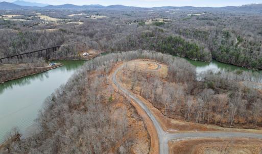 Aerial Winter Pearl Drive