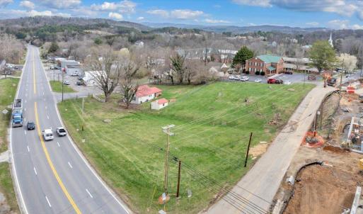 06-DJI_20260319235708_0142_D